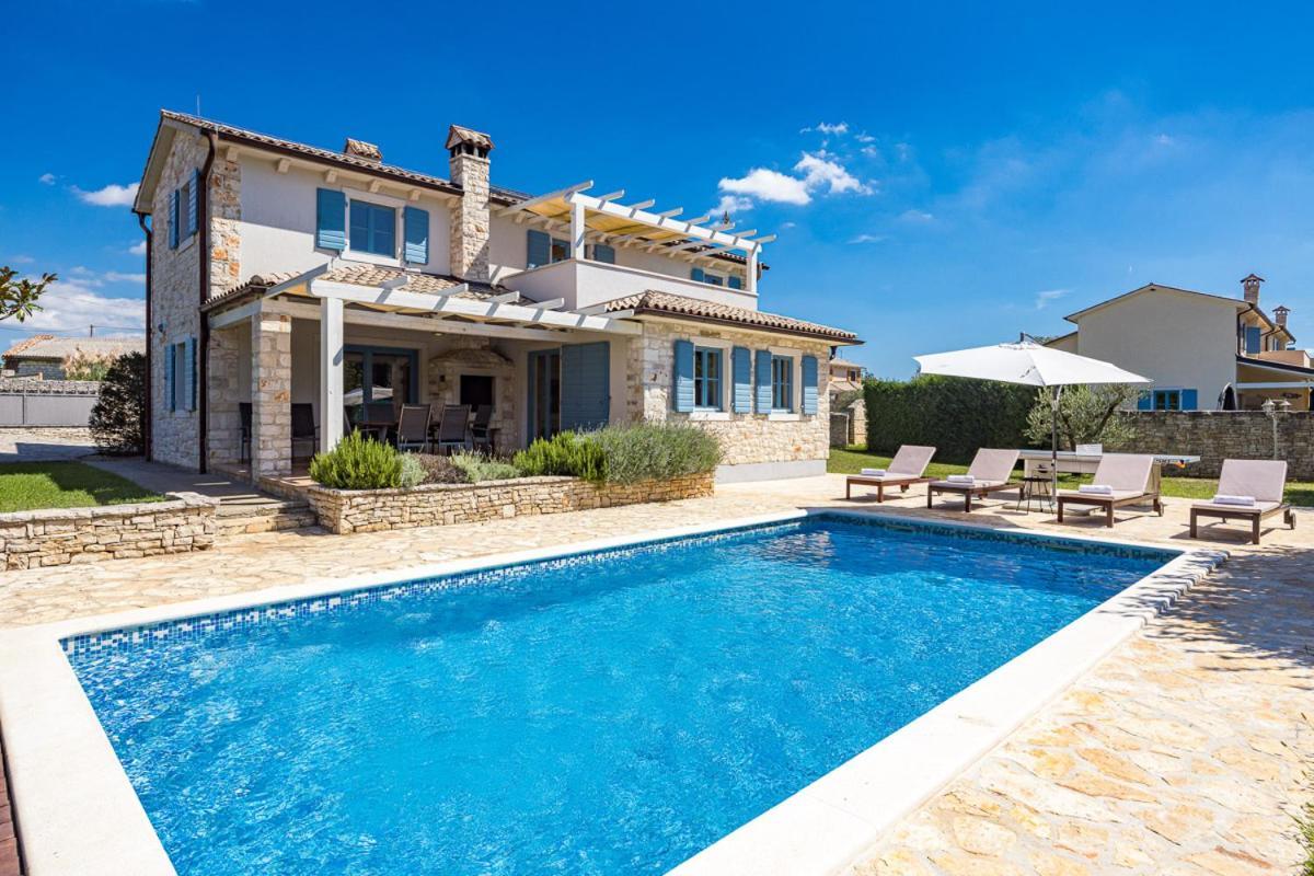 Villas Adagio Rojnići Exterior foto